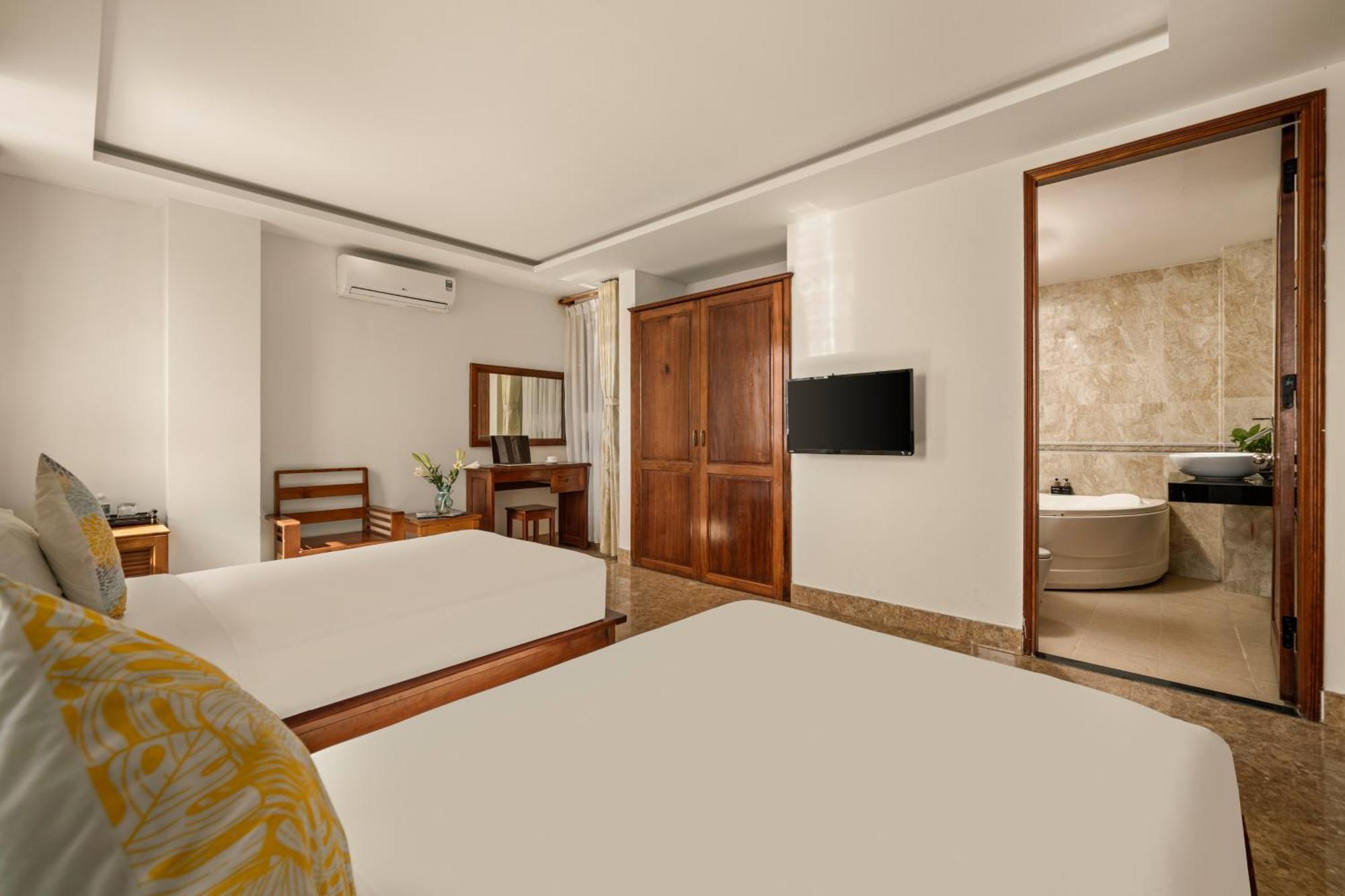 Titan Hotel Da Nang Eksteriør billede